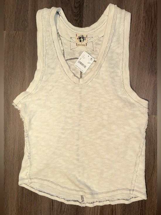 Free People Tops - Free People / We The Free NWT Boho Tank Lightweight Women’s V-Neck - Size Small